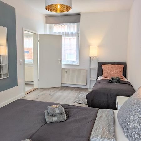 Casa Apartment Modern Vintage Flexibilitaet Pur- Perfektes Apartment Fuer Familien Und Geschaeftsreisende 5 Schlafplaetze, Vollausstattung, Amazon Prime & Parkplatz Inklusive Magdeburg Exterior photo